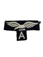 WW2 British WRAF Womens RAF Auxiliary Shoulder Title Insignia Single