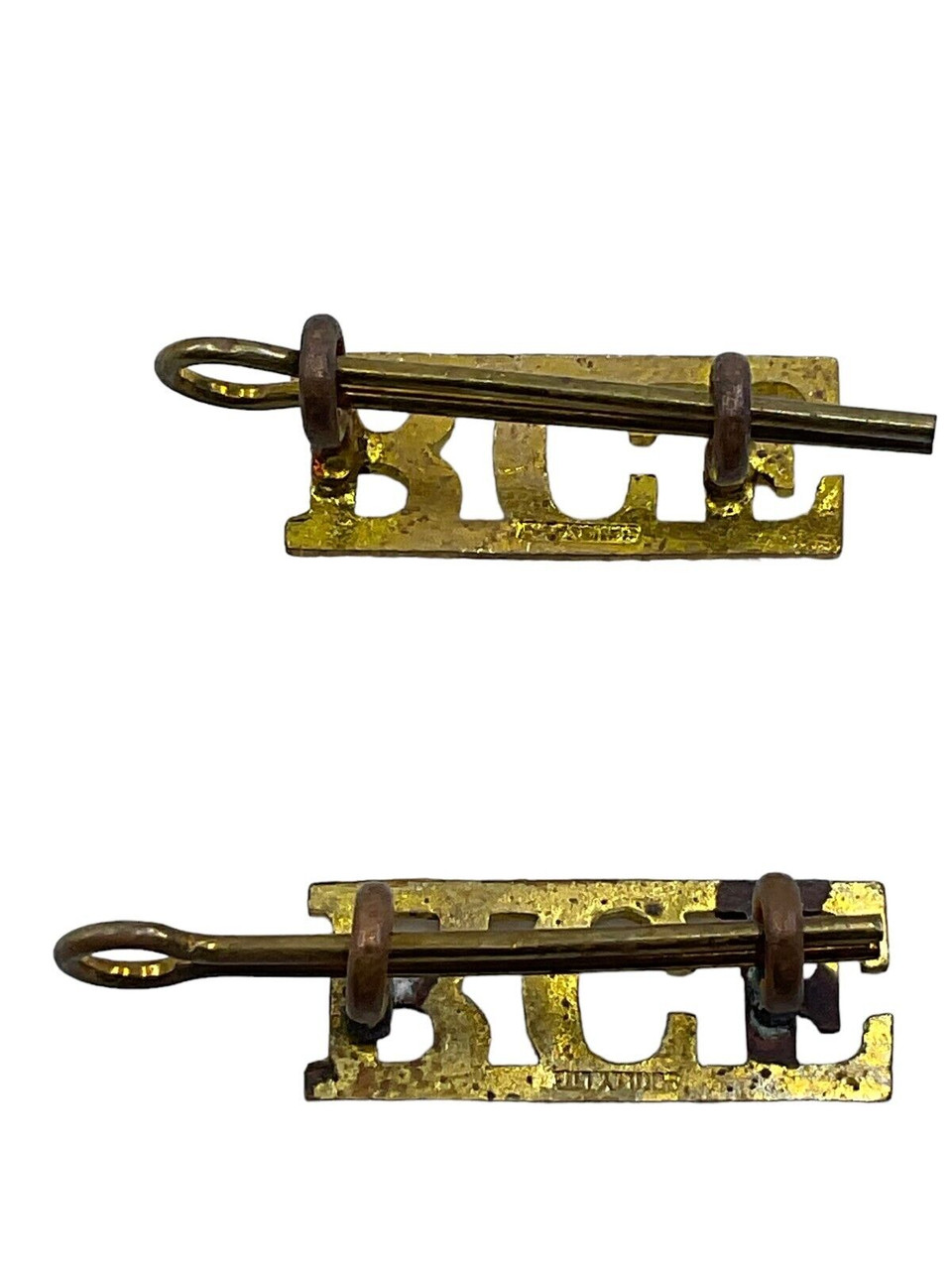 Royal Canadian Engineers RCE Brass Shoulder Titles Insignia Pair Royal Canadian Engineers RCE Brass Shoulder Titles Insignia Pair