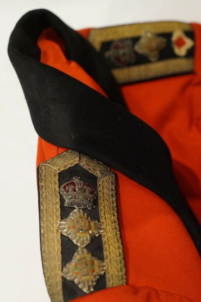 Canadian Unknown Regiment Full Colonels Mess Kit with Pants Doeskin Canadian Unknown Regiment Full Colonels Mess Kit with Pants Doeskin