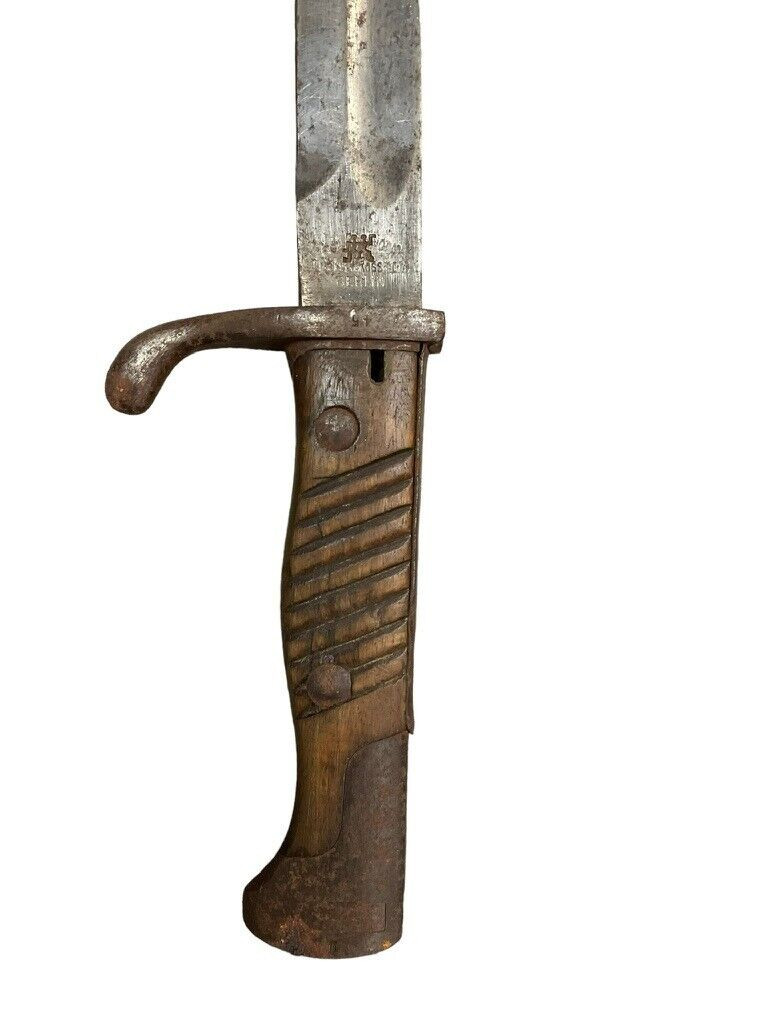 WW1 Imperial German 98/05 Bayonet with Scabbard WW1 Imperial German 98/05 Bayonet with Scabbard
