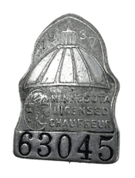 US Minnesota Licensed Chauffeur 1937 Dated No. Pin