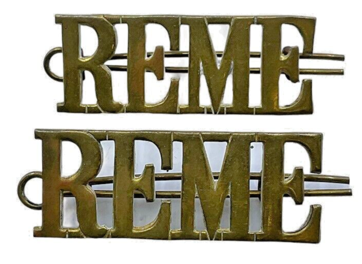WW2 British REME Royal Electrical Mechanical Engineers Shoulder Titles Pair WW2 British REME Royal Electrical Mechanical Engineers Shoulder Titles Pair
