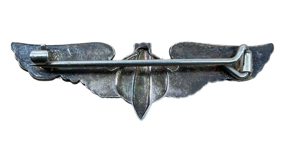 WW2 US USAAF Bombardier Wings English Made Badge Insignia WW2 US USAAF Bombardier Wings English Made Badge Insignia