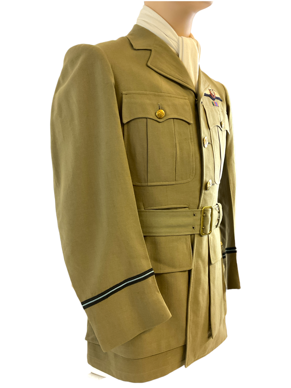 WW2 Canadian RCAF Pilot Officer Four Pocket Tropical Tunic Jacket WW2 Canadian RCAF Pilot Officer Four Pocket Tropical Tunic Jacket