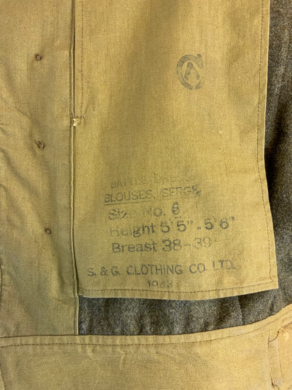 WW2 Canadian Royal Rifles of Canada 1943 Dated Battle Dress Jacket Size 6 WW2 Canadian Royal Rifles of Canada 1943 Dated Battle Dress Jacket Size 6