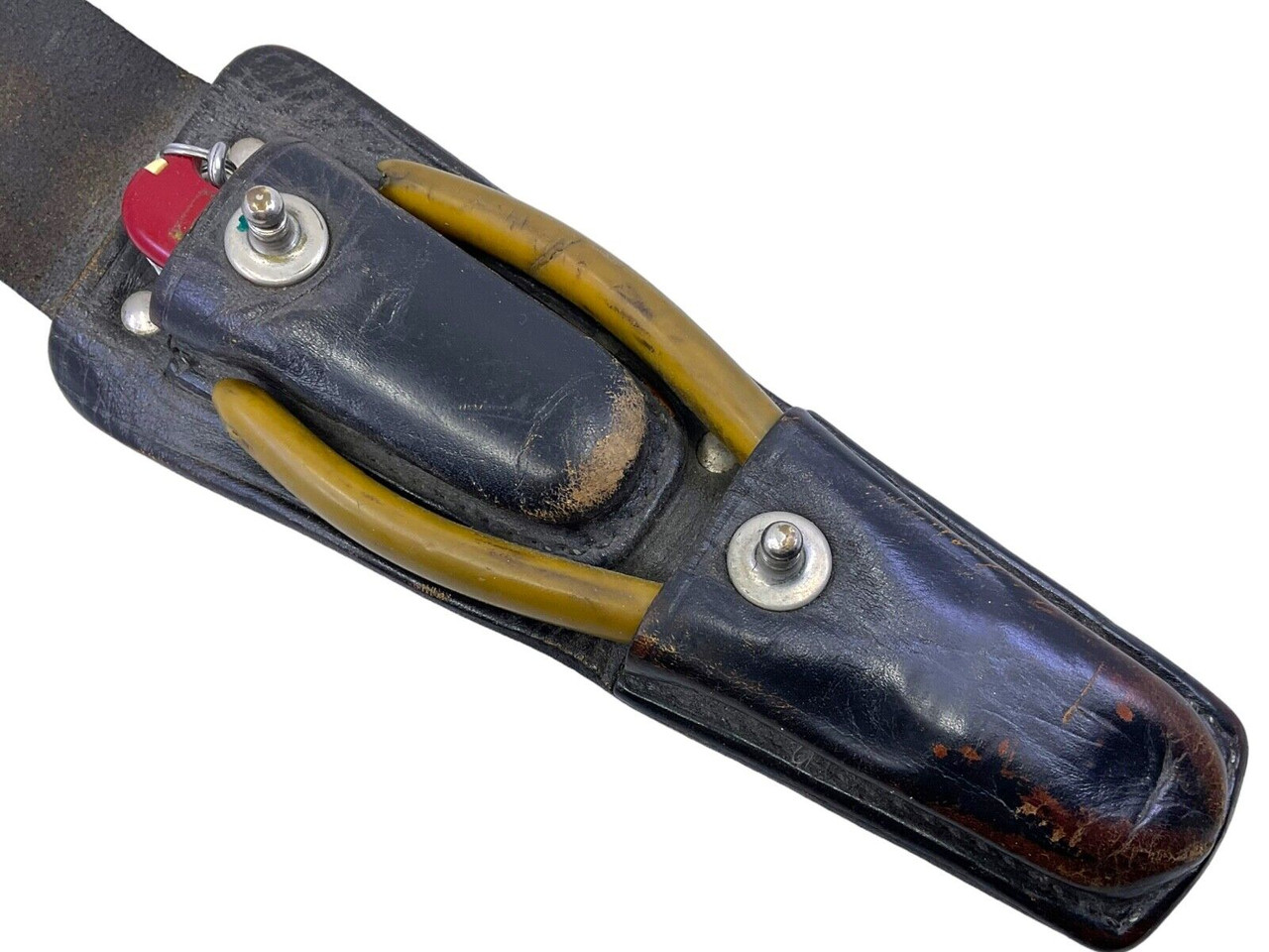 Canadian Forces Linesman Pouch With Belt Loop & Tools Canadian Forces Linesman Pouch With Belt Loop & Tools