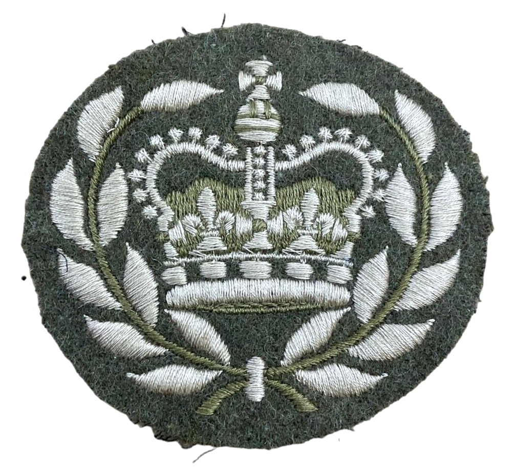 Canadian British Master Warrant Officer Sleeve Rank Insignia Patch Single Canadian British Master Warrant Officer Sleeve Rank Insignia Patch Single