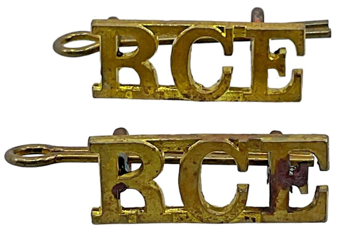 Royal Canadian Engineers RCE Brass Shoulder Titles Insignia Pair Royal Canadian Engineers RCE Brass Shoulder Titles Insignia Pair