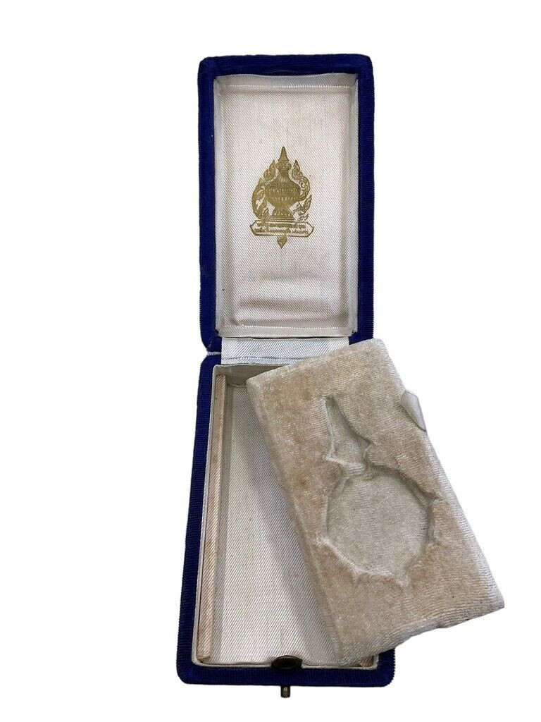 Thai Order of the Crown of Thailand Medal Neck Award in Case Thai Order of the Crown of Thailand Medal Neck Award in Case