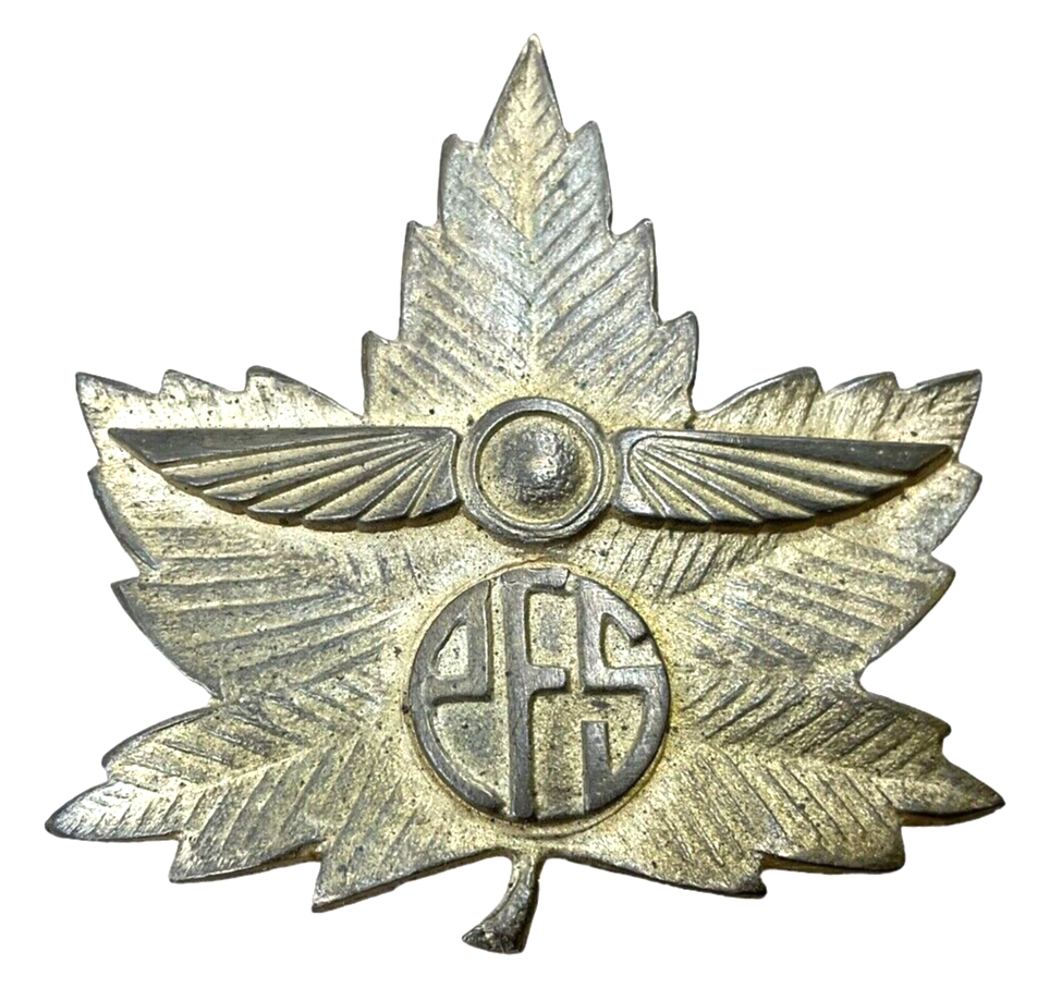 WW2 Canadian RCAF RAF EFTS Elementary Flight School Cap Badge Screw Back WW2 Canadian RCAF RAF EFTS Elementary Flight School Cap Badge Screw Back