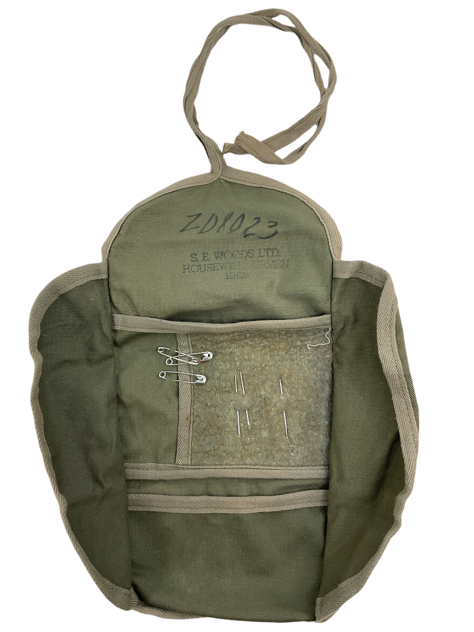 Canadian 1955 Dated Housewife Sewing Kit Canadian 1955 Dated Housewife Sewing Kit