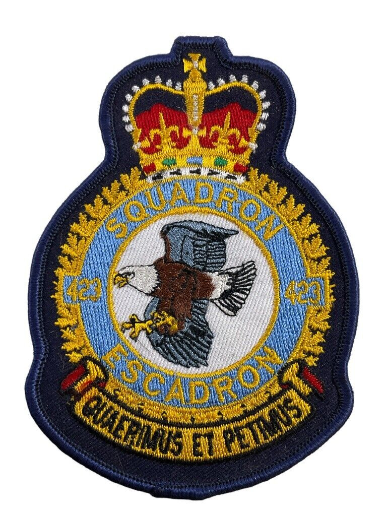 Canadian Forces RCAF 423 Squadron Heraldic Colour Crest Patch Vintage Canadian Forces RCAF 423 Squadron Heraldic Colour Crest Patch Vintage