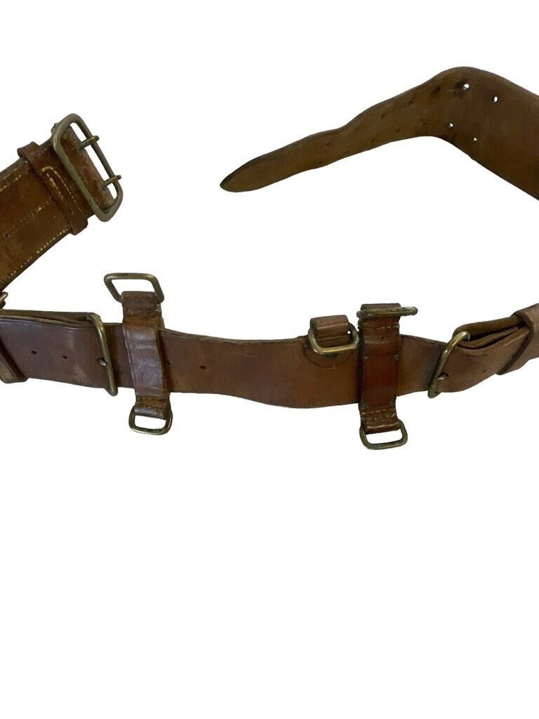 WW1 Canadian CEF 1916 Pattern Leather Belt Maker Marked Dated 1916 WW1 Canadian CEF 1916 Pattern Leather Belt Maker Marked Dated 1916