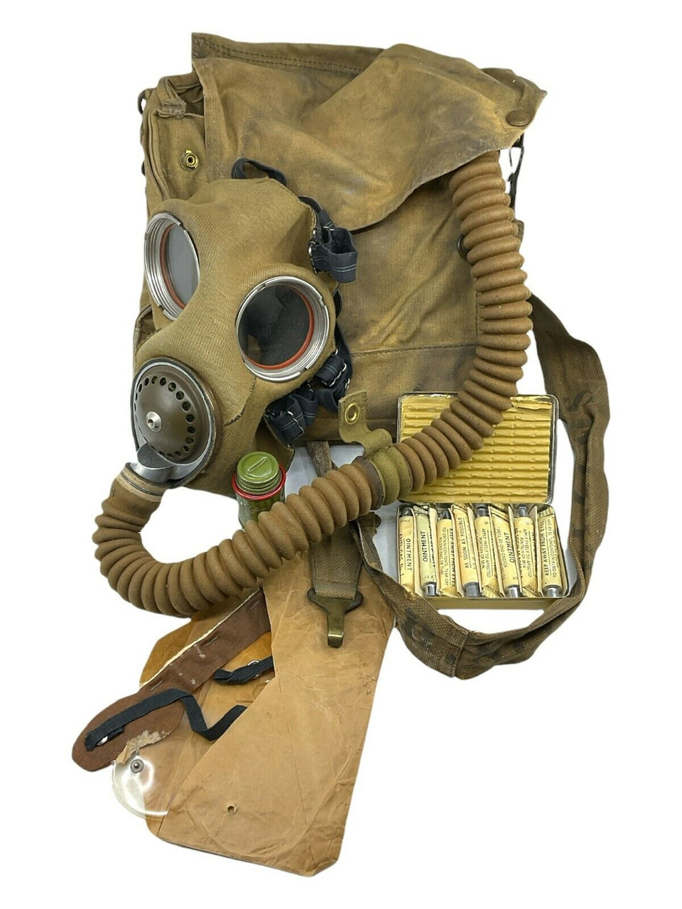 WW2 Canadian RCNVR Navy Long Hose Respirator Named Lt Commander RS Williams RARE WW2 Canadian RCNVR Navy Long Hose Respirator Named Lt Commander RS Williams RARE