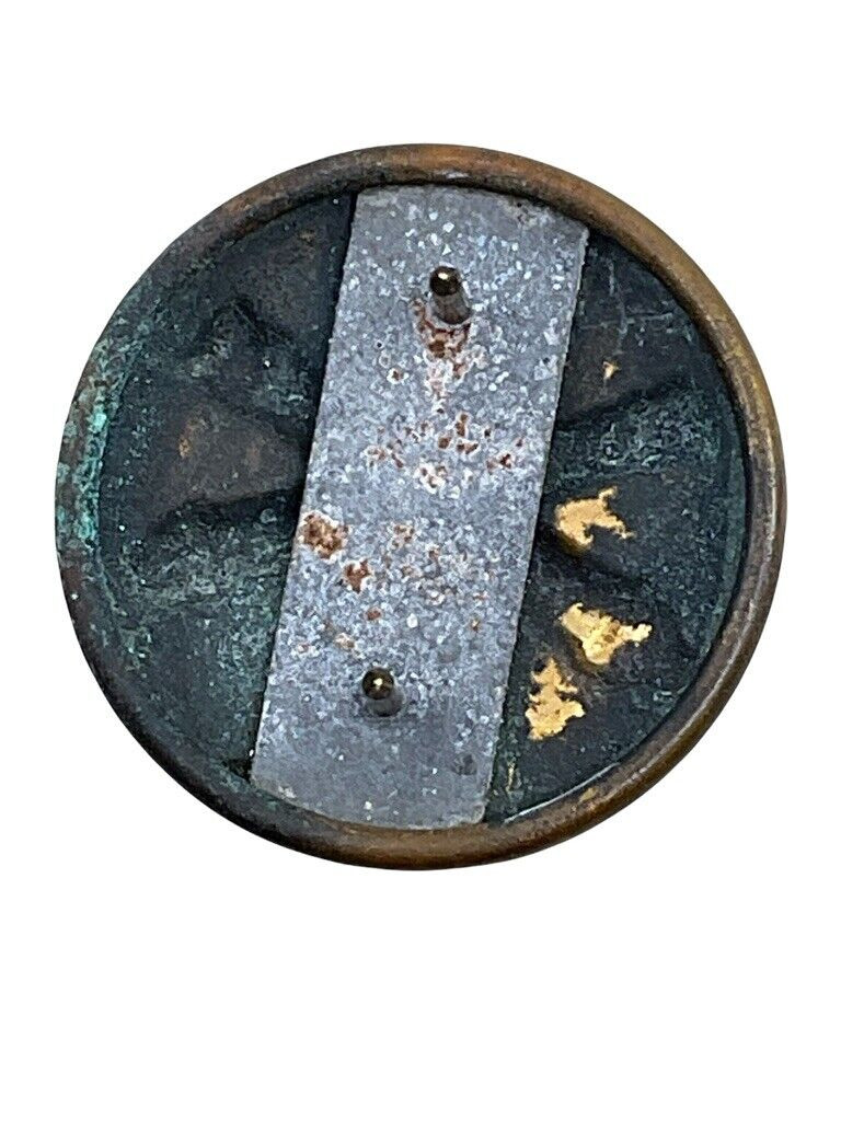 WW2 US Artillery DI Distinctive Insignia 2 WW2 US Artillery DI Distinctive Insignia 2