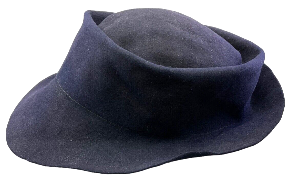 WW2 Royal Canadian Navy WRENS Women's Cap Size 22 WW2 Royal Canadian Navy WRENS Women's Cap Size 22