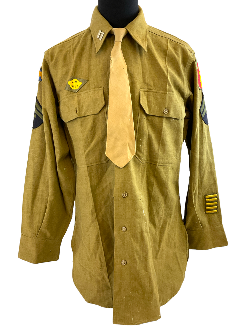 WW2 US 7th US Army Patched Officers Khaki Wool Shirt With Captain Rank Insignia WW2 US 7th US Army Patched Officers Khaki Wool Shirt With Captain Rank Insignia