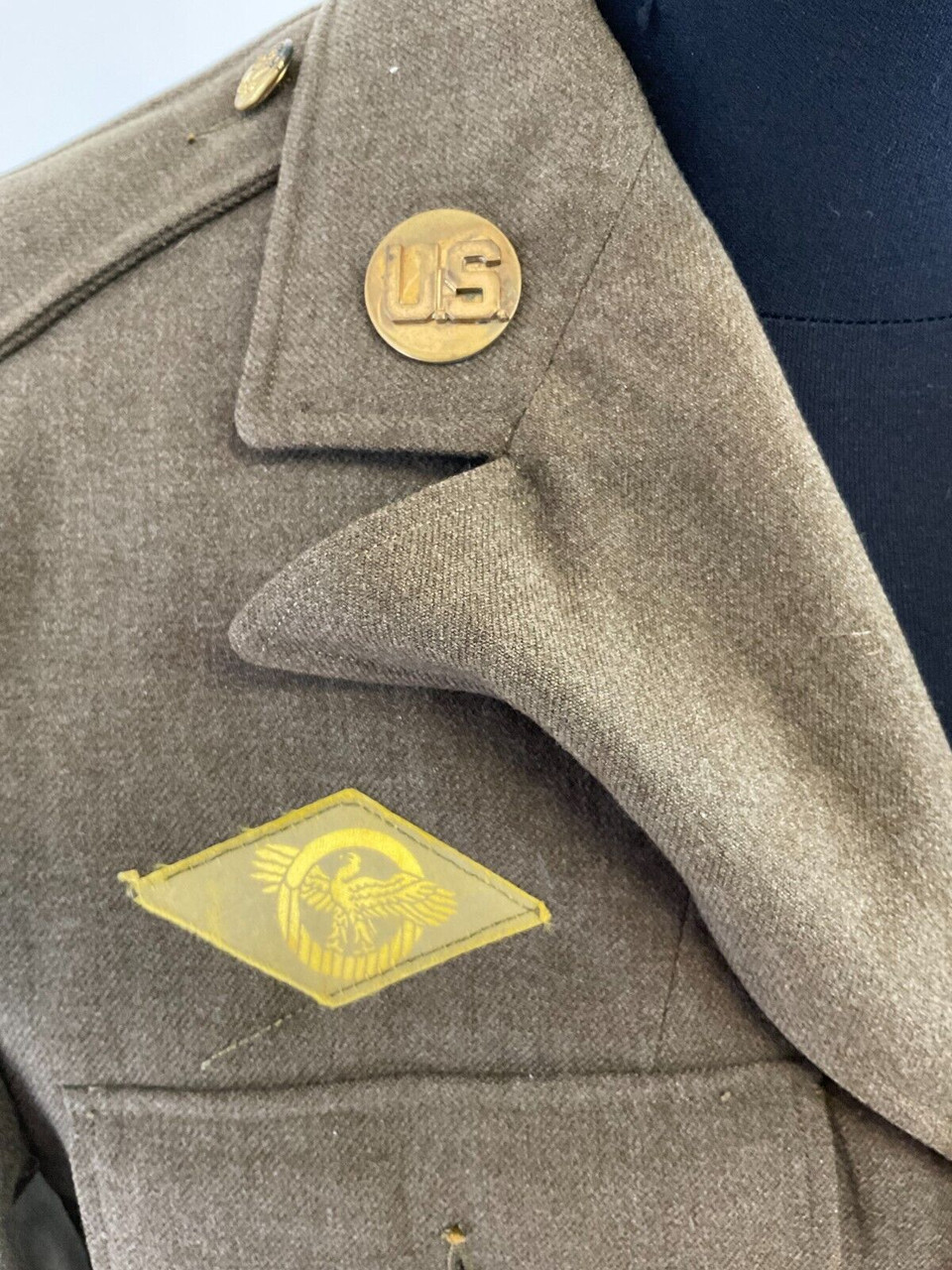 WW2 US USAAF Staff Sergeant Four Pocket Jacket With Bullion Theatre Insignia 37L WW2 US USAAF Staff Sergeant Four Pocket Jacket With Bullion Theatre Insignia 37L