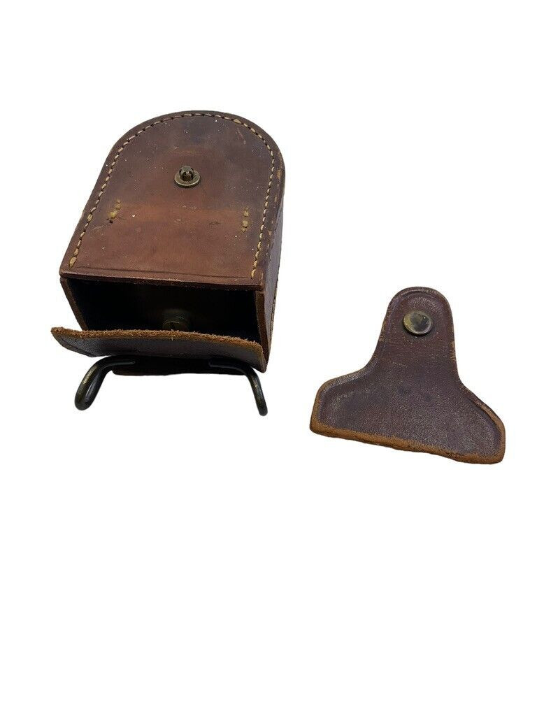 WW1 US AEF Marching Compass and Leather Case WW1 US AEF Marching Compass and Leather Case