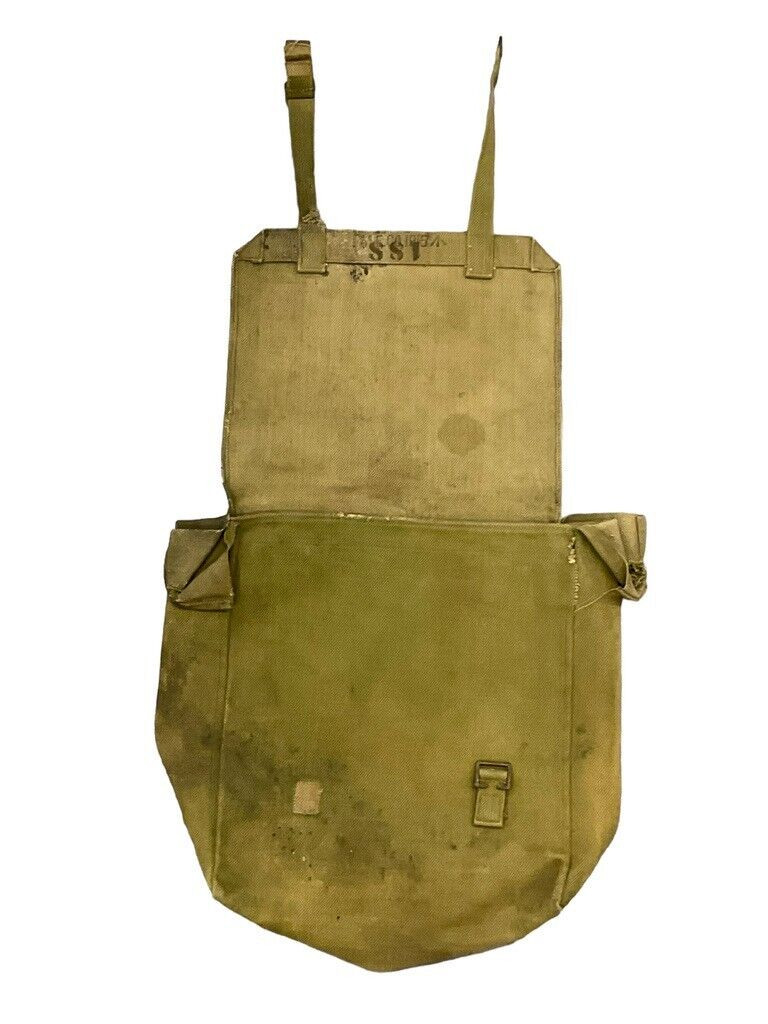 WW1 Canadian CEF 1915 Dated Large Pack 1915 Dated CMGC Machine Gun Marked WW1 Canadian CEF 1915 Dated Large Pack 1915 Dated CMGC Machine Gun Marked