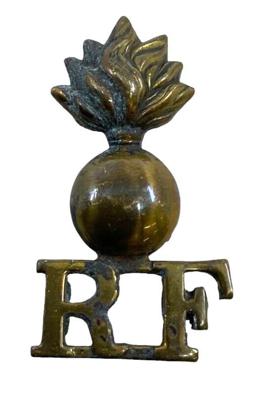 WW1 British Royal Fusiliers Shoulder Title Insignia Single WW1 British Royal Fusiliers Shoulder Title Insignia Single