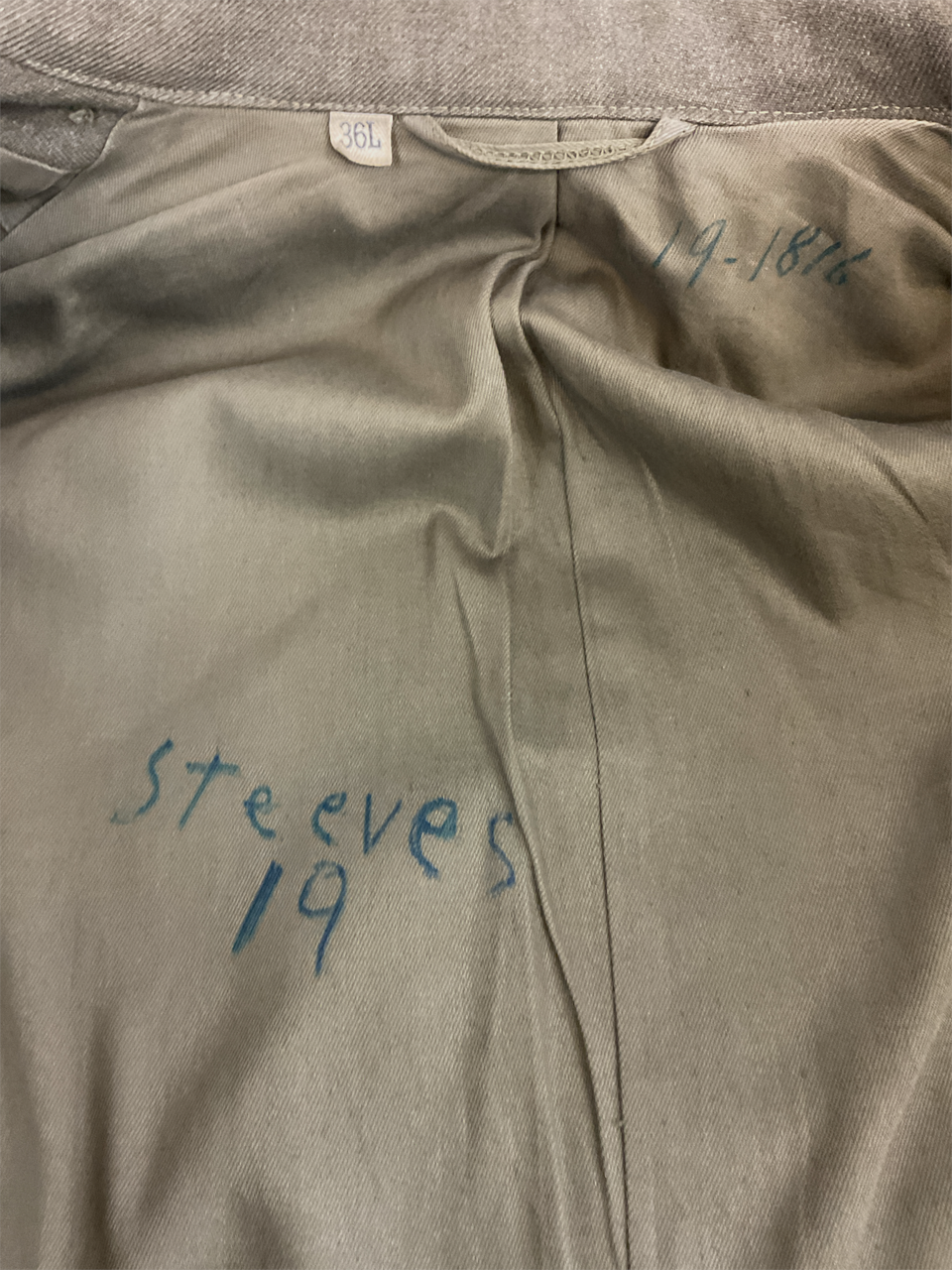 WW2 US Ike Jacket Size 36 L SHAEF Bullion Sleeve Insignia & Trousers 32 WW2 US Ike Jacket Size 36 L SHAEF Bullion Sleeve Insignia & Trousers 32