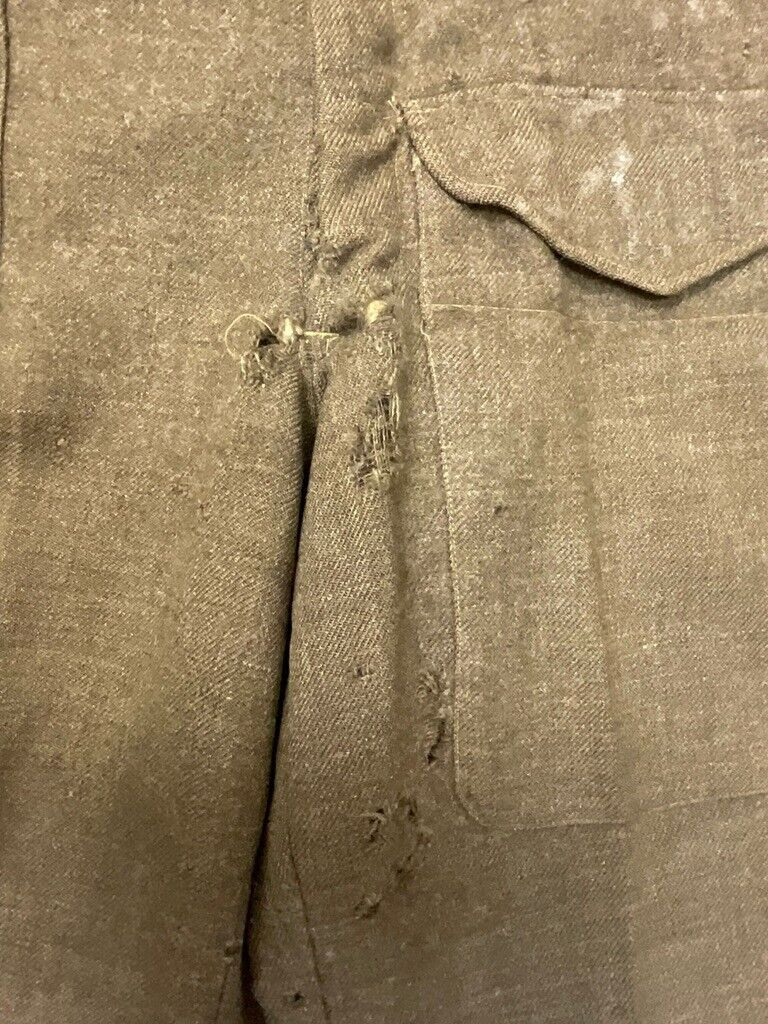 WW2 Canadian Armoured Corps Officers Battle Dress Jacket and Trousers WW2 Canadian Armoured Corps Officers Battle Dress Jacket and Trousers