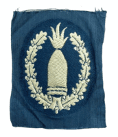 WW2 German Army Artillery Gun Layer Bevo Sleeve Trade Patch Insignia