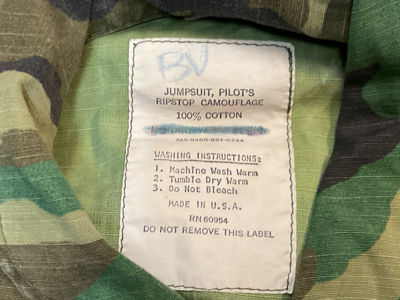 US USAF Pilot Jumpsuit Ripstop Camouflage Medium Sized US USAF Pilot Jumpsuit Ripstop Camouflage Medium Sized