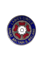 Great Britain & Ireland Ladies Circle Enameled Clutch Back Pin Badge