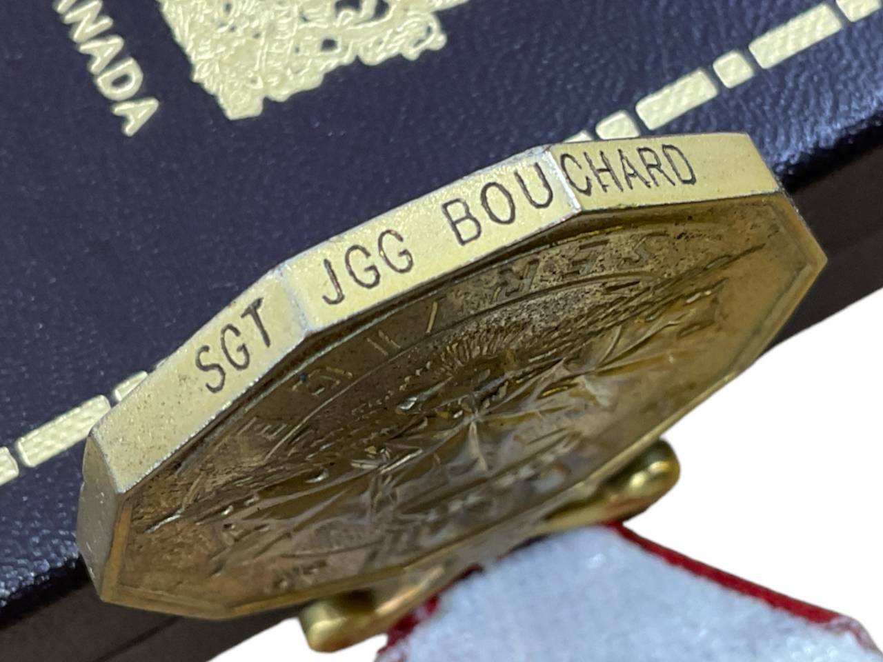 Canadian Forces Decoration Medal CD & Bar Sgt Bouchard Canadian Forces Decoration Medal CD & Bar Sgt Bouchard