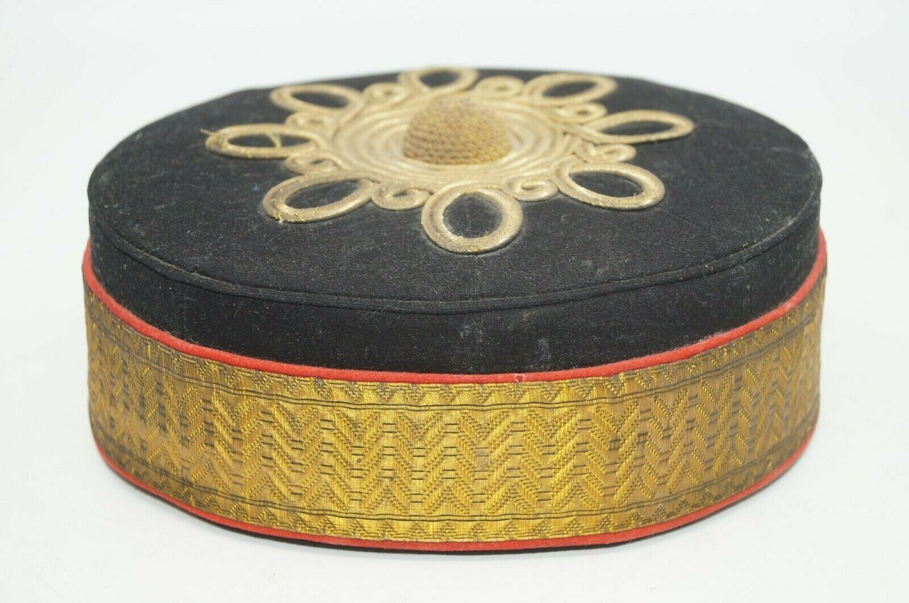 Victorian Era British Artillery Officers Pill Box Hat Named Victorian Era British Artillery Officers Pill Box Hat Named