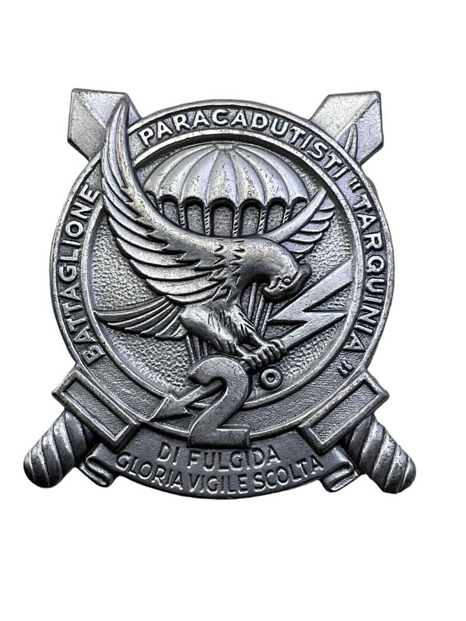 Italian 2nd Battalion Parachutist Airborne Beret Badge Insignia Italian 2nd Battalion Parachutist Airborne Beret Badge Insignia