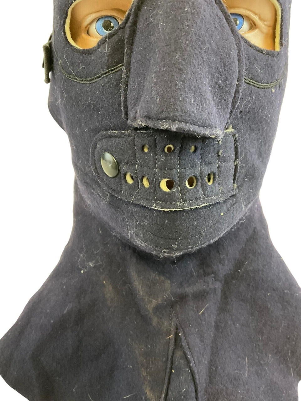 WW2 Canadian Navy RCN Extreme Cold Weather Face Mask WW2 Canadian Navy RCN Extreme Cold Weather Face Mask