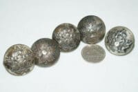 5 x Post WW2 Canadian Chaplain Tunic Jacket Buttons