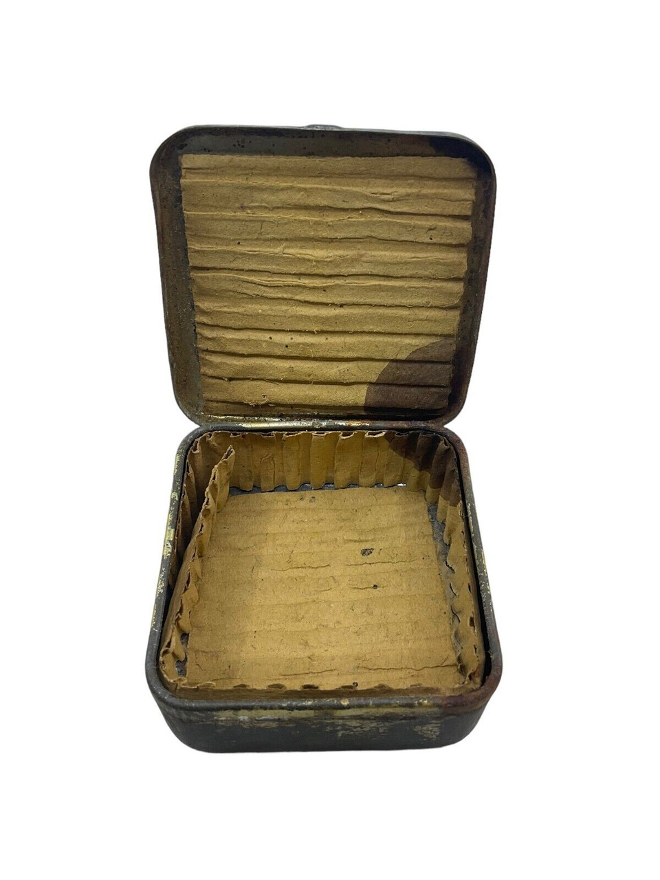 WW2 British Canadian Sterilizing Outfit For Water Bottles Tin EMPTY WW2 British Canadian Sterilizing Outfit For Water Bottles Tin EMPTY