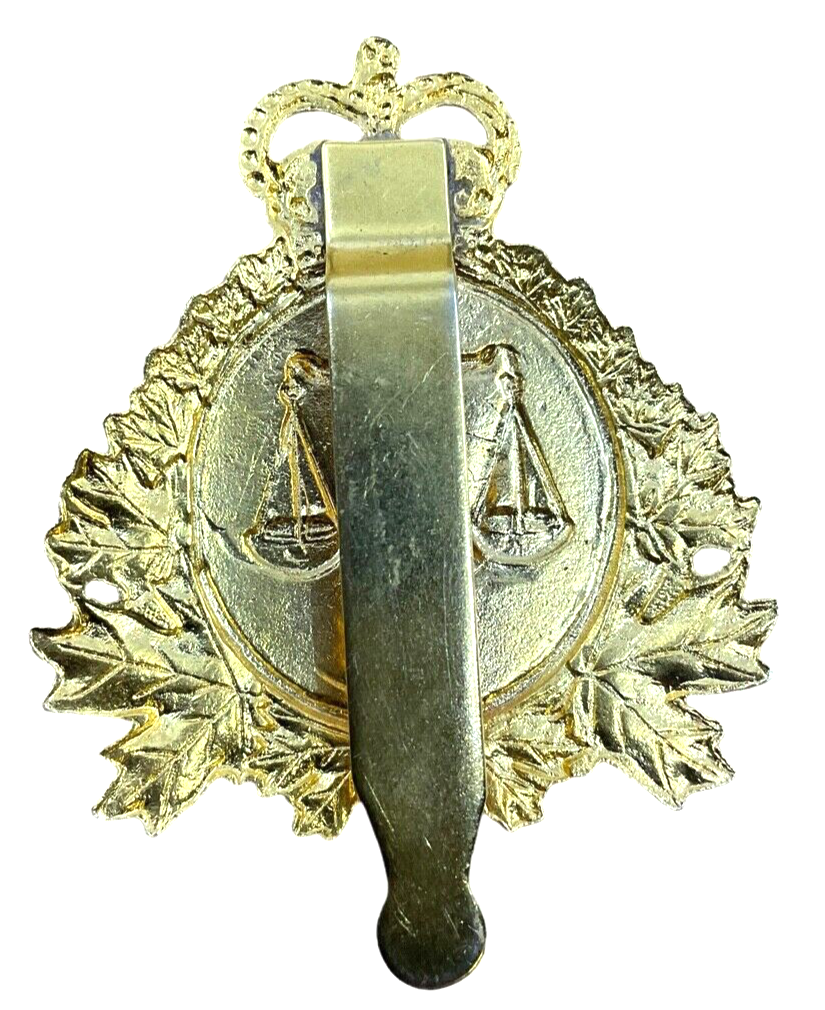 Canadian Forces Legal Branch Enamel Cap Badge Insignia Canadian Forces Legal Branch Enamel Cap Badge Insignia