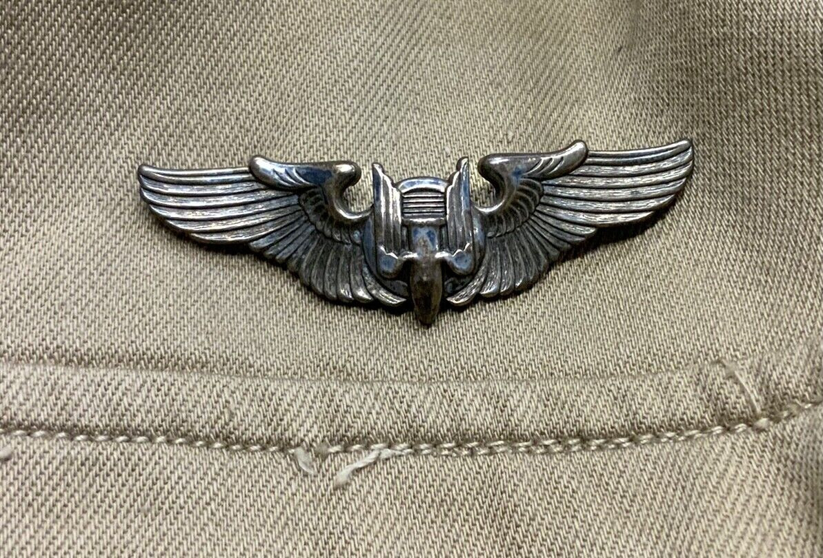 WW2 US USAAF Air Force Sergeant Shirt With SHAEF Bombardier Wing 15 Collar WW2 US USAAF Air Force Sergeant Shirt With SHAEF Bombardier Wing 15 Collar
