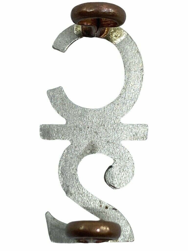 WW1 Canadian CEF 2nd Battalion C Bar 2 Collar Insignia Single WW1 Canadian CEF 2nd Battalion C Bar 2 Collar Insignia Single