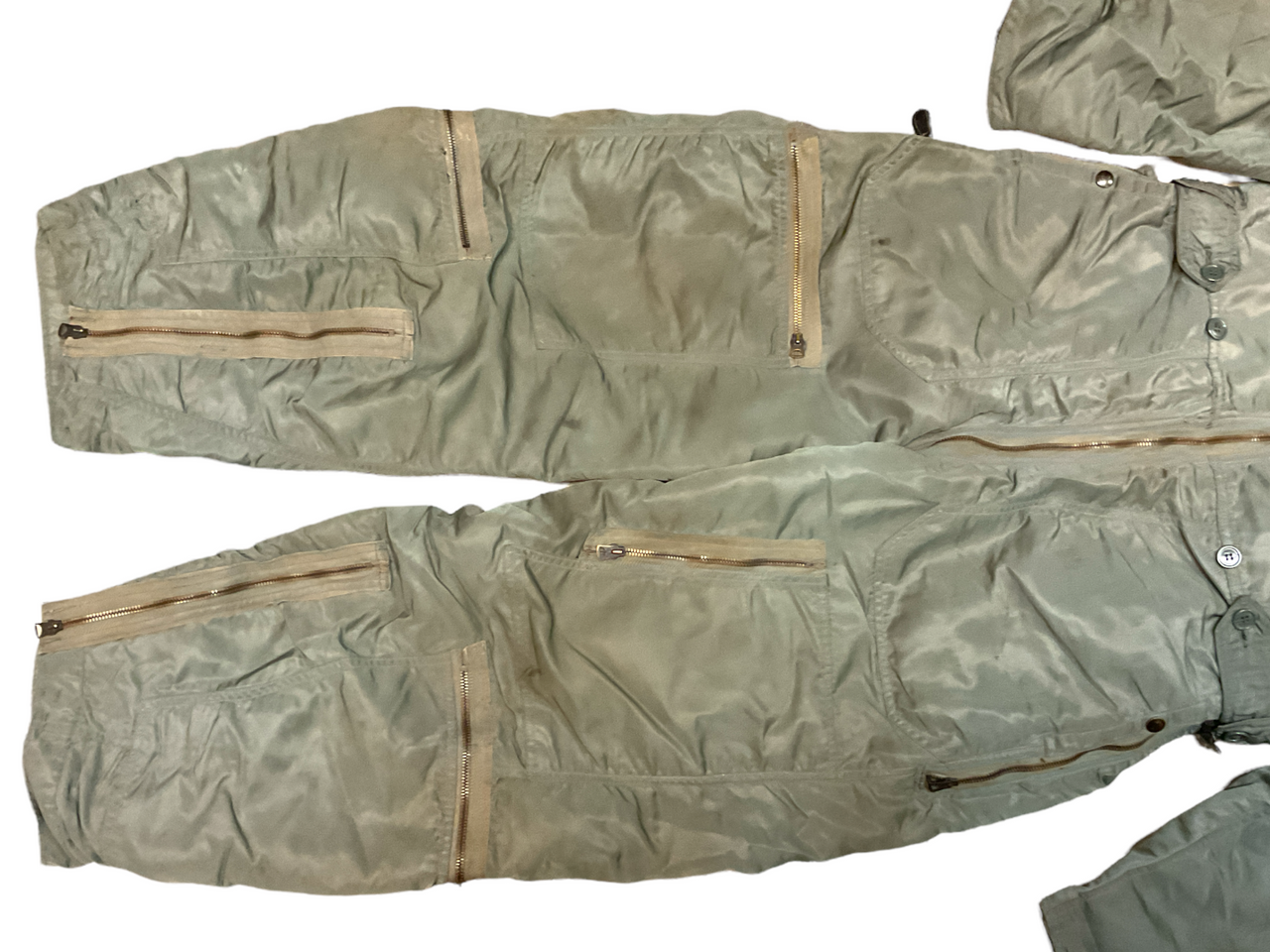 US USAF 1958 Dated Flying Coveralls Type CWU-I/P Size Medium Regular US USAF 1958 Dated Flying Coveralls Type CWU-I/P Size Medium Regular