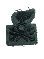 Italian Army Cap Badge Embroidered Crossed Axe