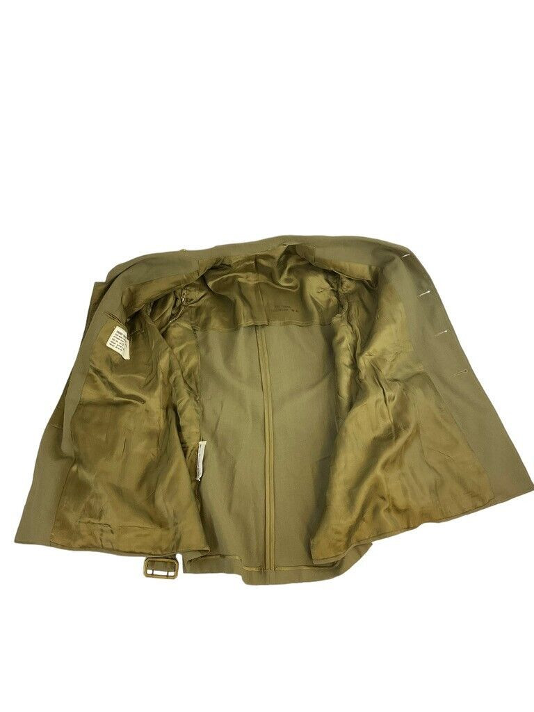 Canadian Forces Tropical Worsted Officers Jacket and Trousers Canadian Forces Tropical Worsted Officers Jacket and Trousers