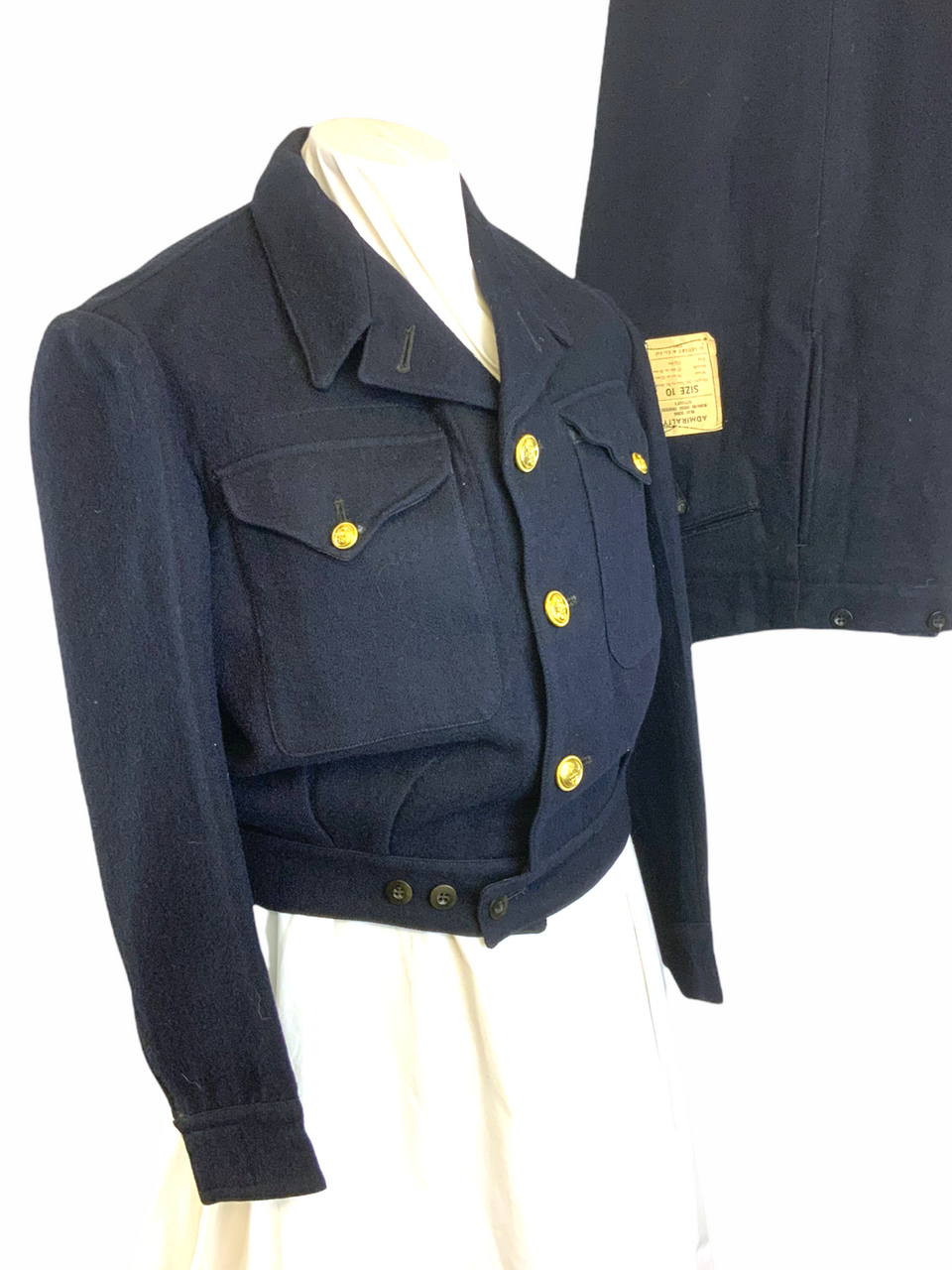 WW2 British Canadian RCN RN Navy Officers Admiralty Pattern Jacket & Trousers WW2 British Canadian RCN RN Navy Officers Admiralty Pattern Jacket & Trousers