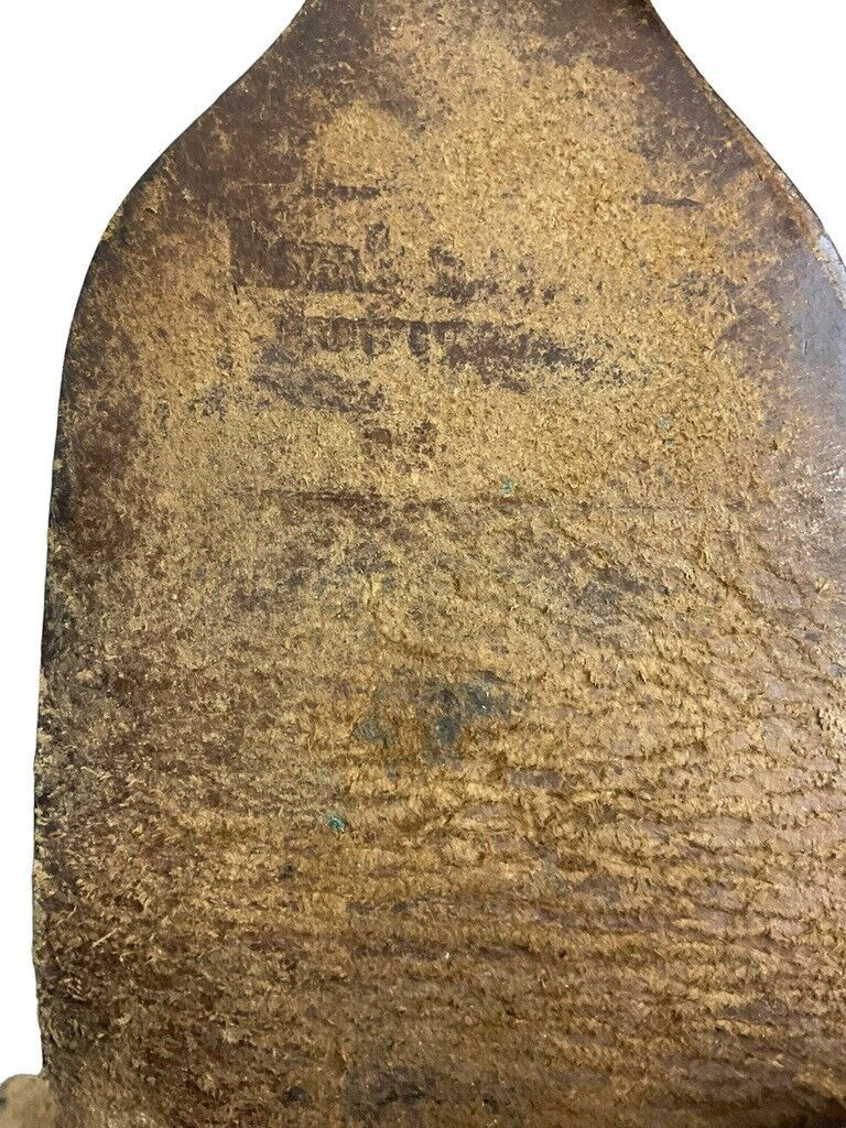 WW1 Canadian CEF Named Officers Compass with Leather Pouch W Beatty CMGC WW1 Canadian CEF Named Officers Compass with Leather Pouch W Beatty CMGC