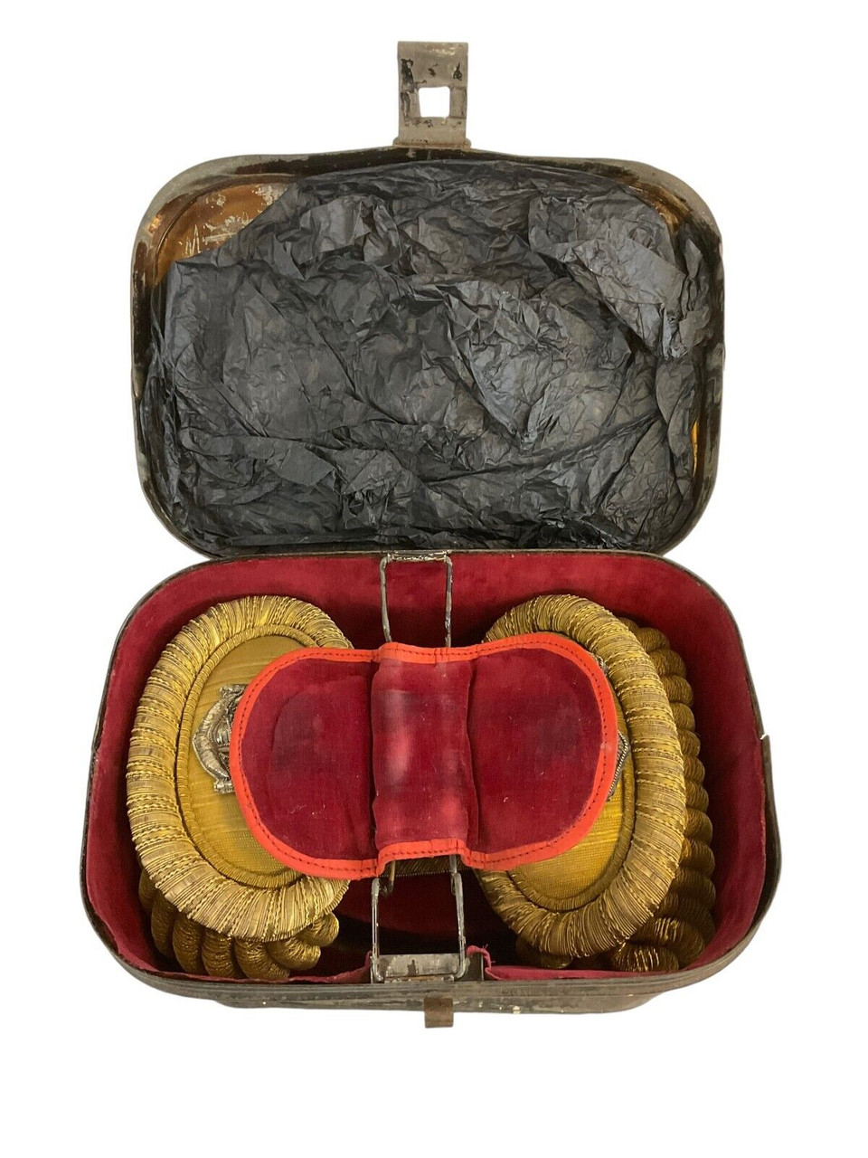 WW1 British Royal Navy Reserve RNR Officers Shoulder Boards Sword Belt Cased Set WW1 British Royal Navy Reserve RNR Officers Shoulder Boards Sword Belt Cased Set