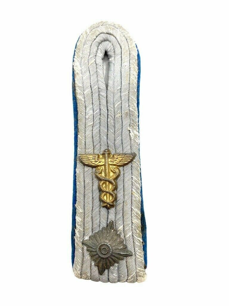 WW2 German Army Officers Supply Administration Shoulder Board 1 WW2 German Army Officers Supply Administration Shoulder Board 1