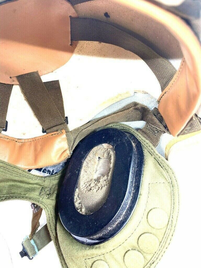 US Gentex Flyers Helmet HGU-39P White Size Regular 1980 Dated US Gentex Flyers Helmet HGU-39P White Size Regular 1980 Dated