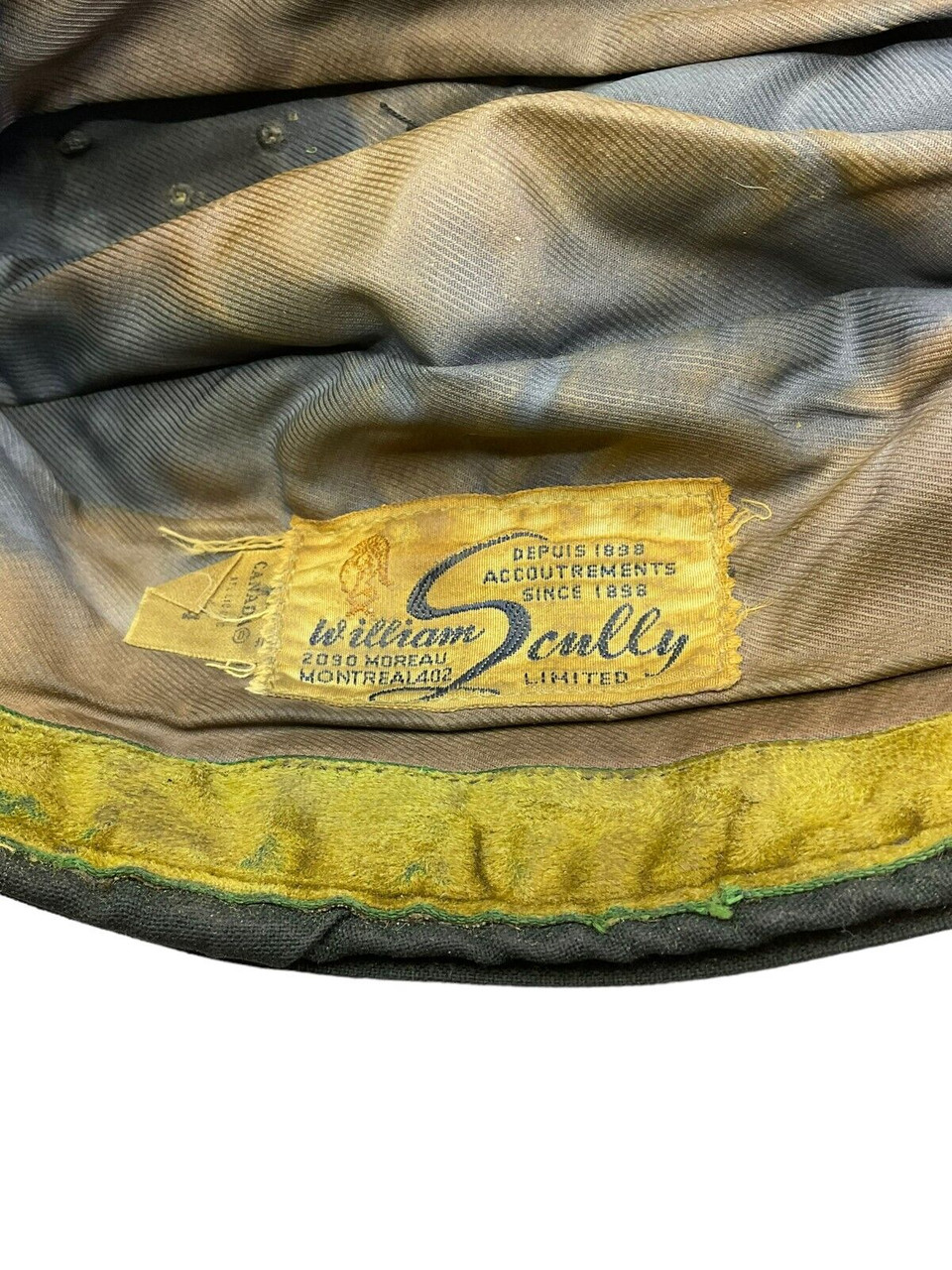 Canadian Forces Green Wedge Cap Hat with Logistics Supply Cap Badge Size 7 1/4 Canadian Forces Green Wedge Cap Hat with Logistics Supply Cap Badge Size 7 1/4