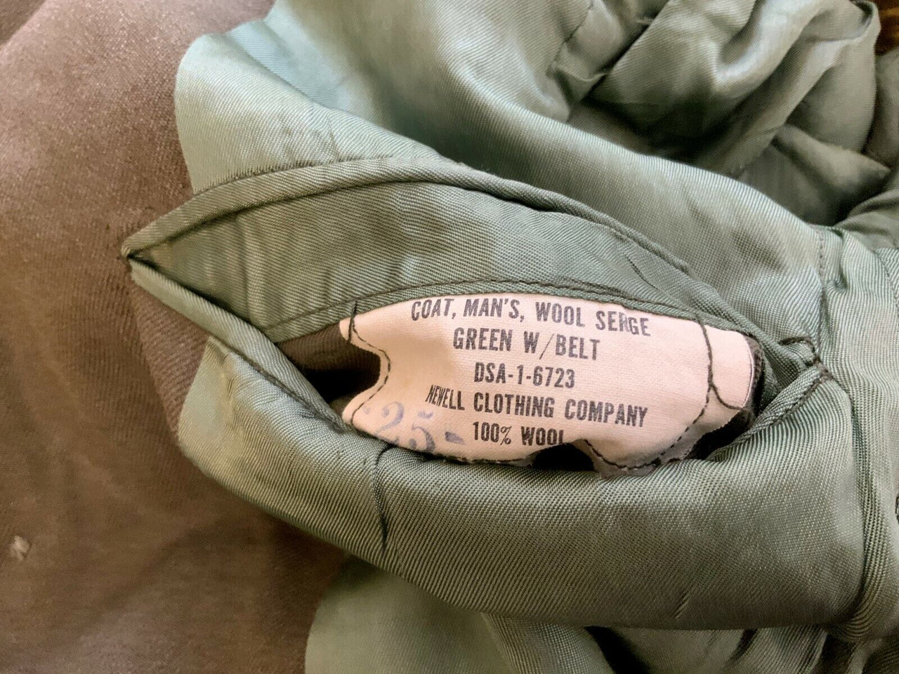 US USMC Wool Serge Green Coat 36S US USMC Wool Serge Green Coat 36S