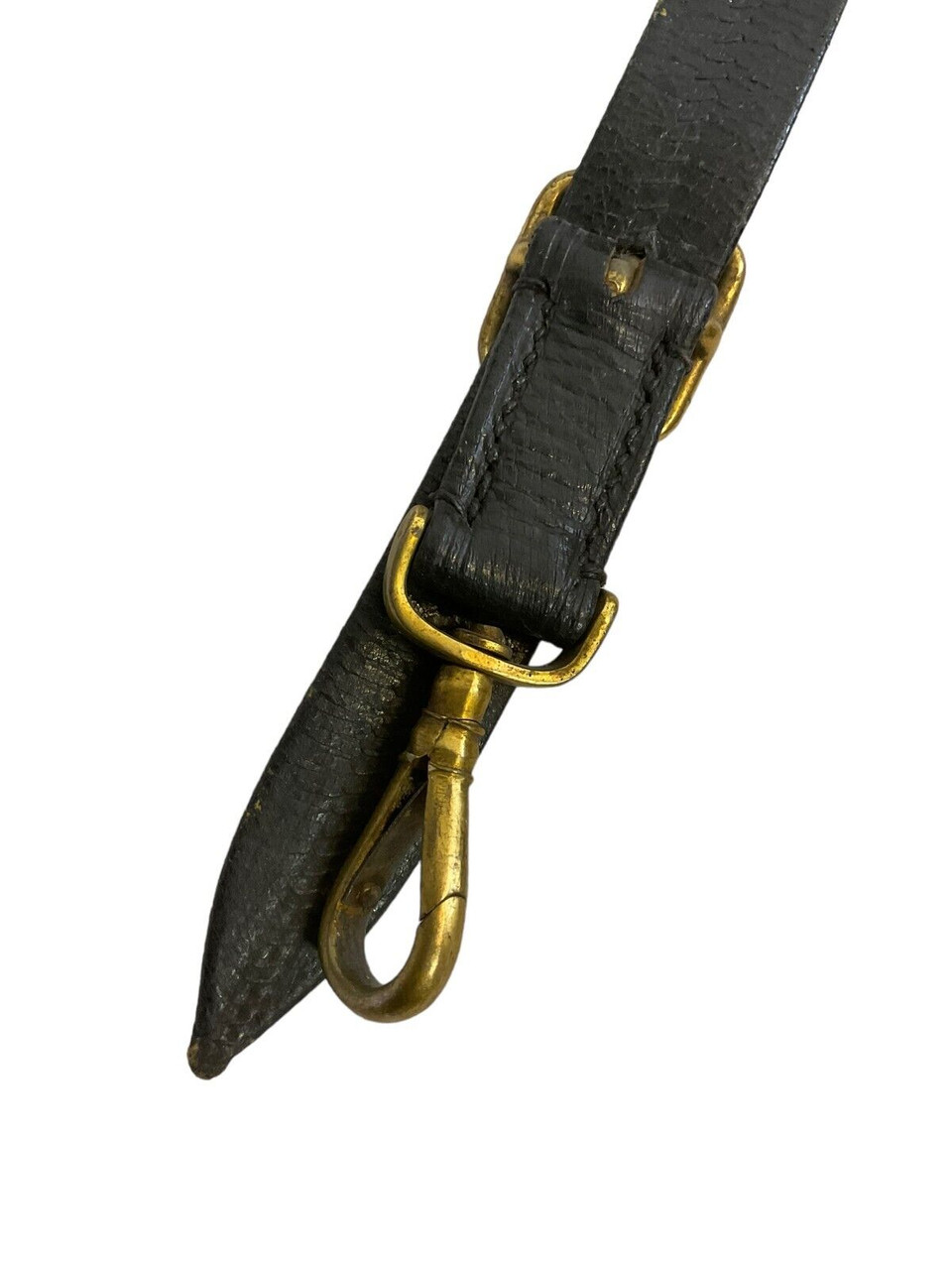 WW1 British Royal Navy Reserve RNR Officers Shoulder Boards Sword Belt Cased Set WW1 British Royal Navy Reserve RNR Officers Shoulder Boards Sword Belt Cased Set